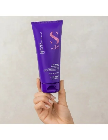 Alfaparf - Semi di Lino Blonde Anti-Yellow Conditioner 200 ml | Coserty.com