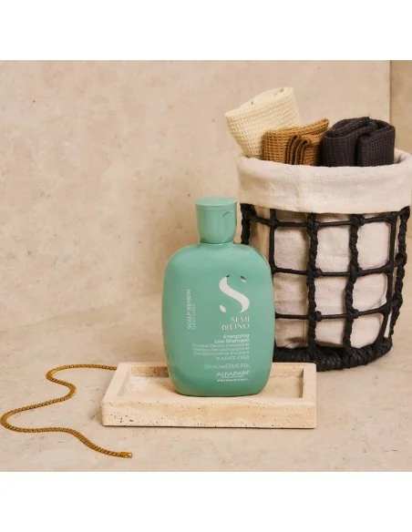 Alfaparf - Semi di Lino Scalp Renew Energizing Low Shampoo | Coserty.com
