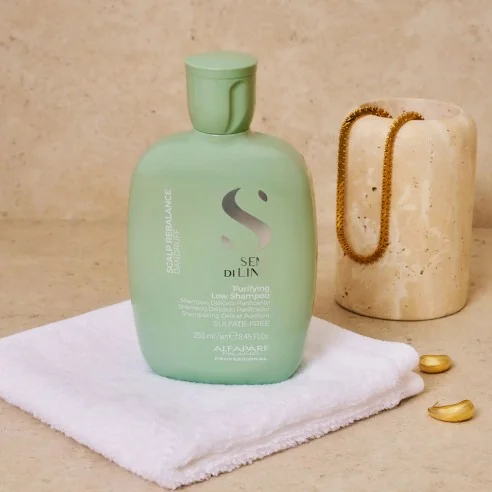 Alfaparf - Champú Anticaspa Semi di Lino Scalp Rebalance Purifying Low Shampoo 250 ml | Coserty.com