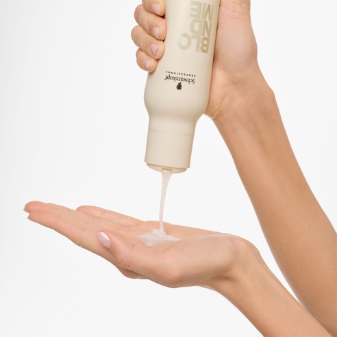 Schwarzkopf - BlondMe Bond Repair Brightening Shampoo 300 ml