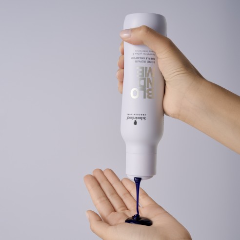 Schwarzkopf - BlondMe Bond Repair Purple Shampoo 300 ml