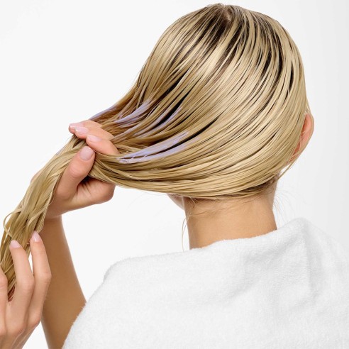 Schwarzkopf - BlondMe Bond Repair Purple Conditioner 250 ml