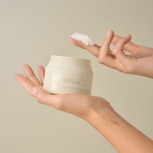 Schwarzkopf - Tratamiento Reparador Intensivo BlondMe Bondfinity Deep Repair Mask 200 ml